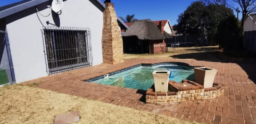 3 Bedroom House for Sale in Randfontein Central