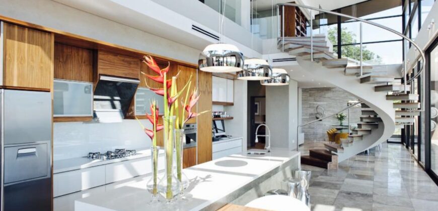 4 Bedroom House for Sale in Linksfield