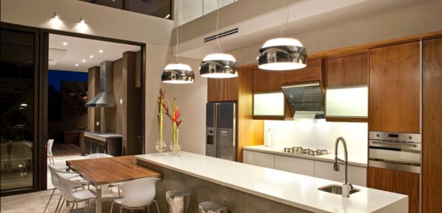 4 Bedroom House for Sale in Linksfield