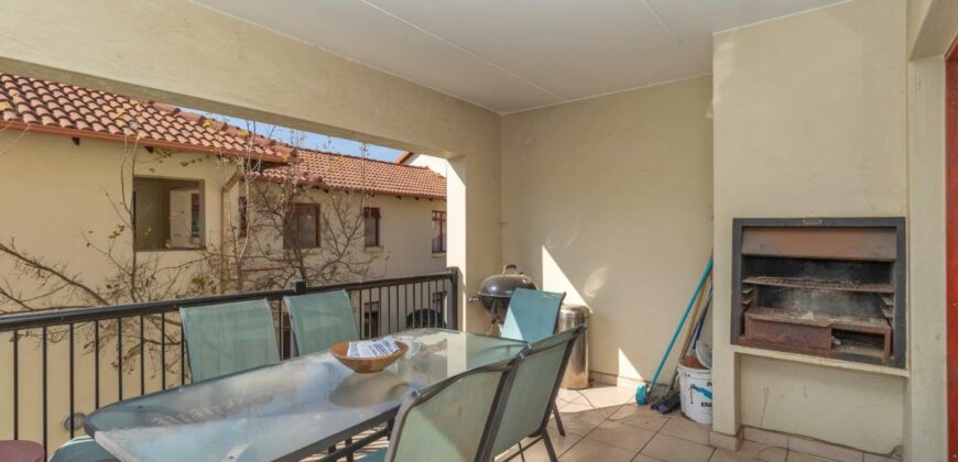 2 Bedroom Apartment / Flat for Sale in Paulshof